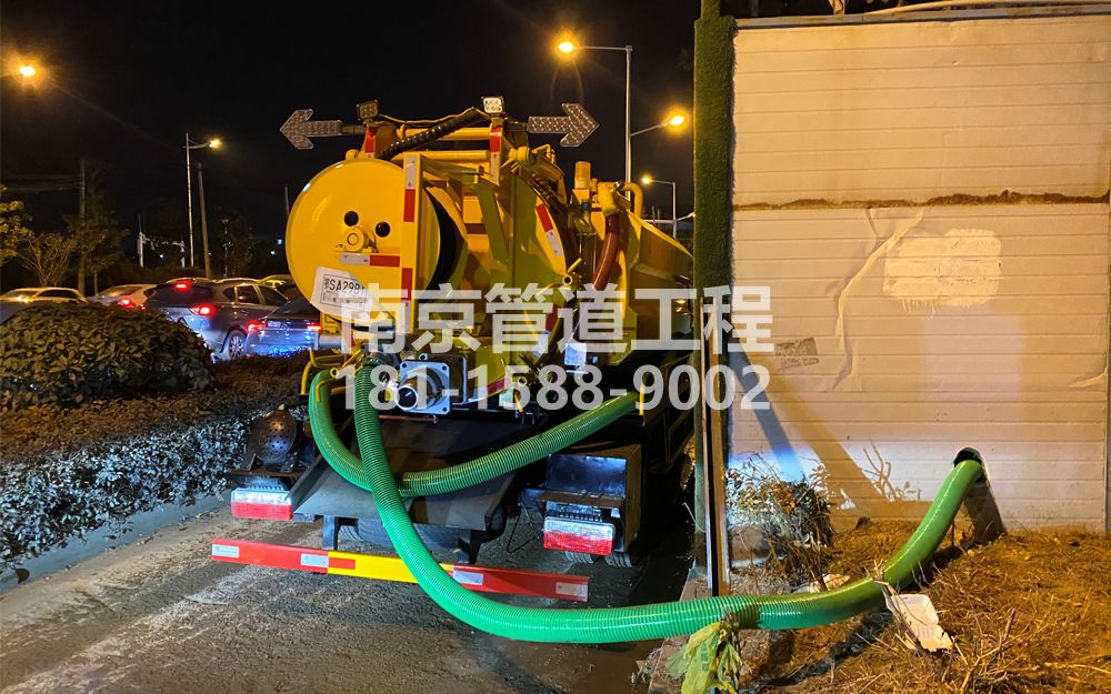 266大棚村临时工地抽粪